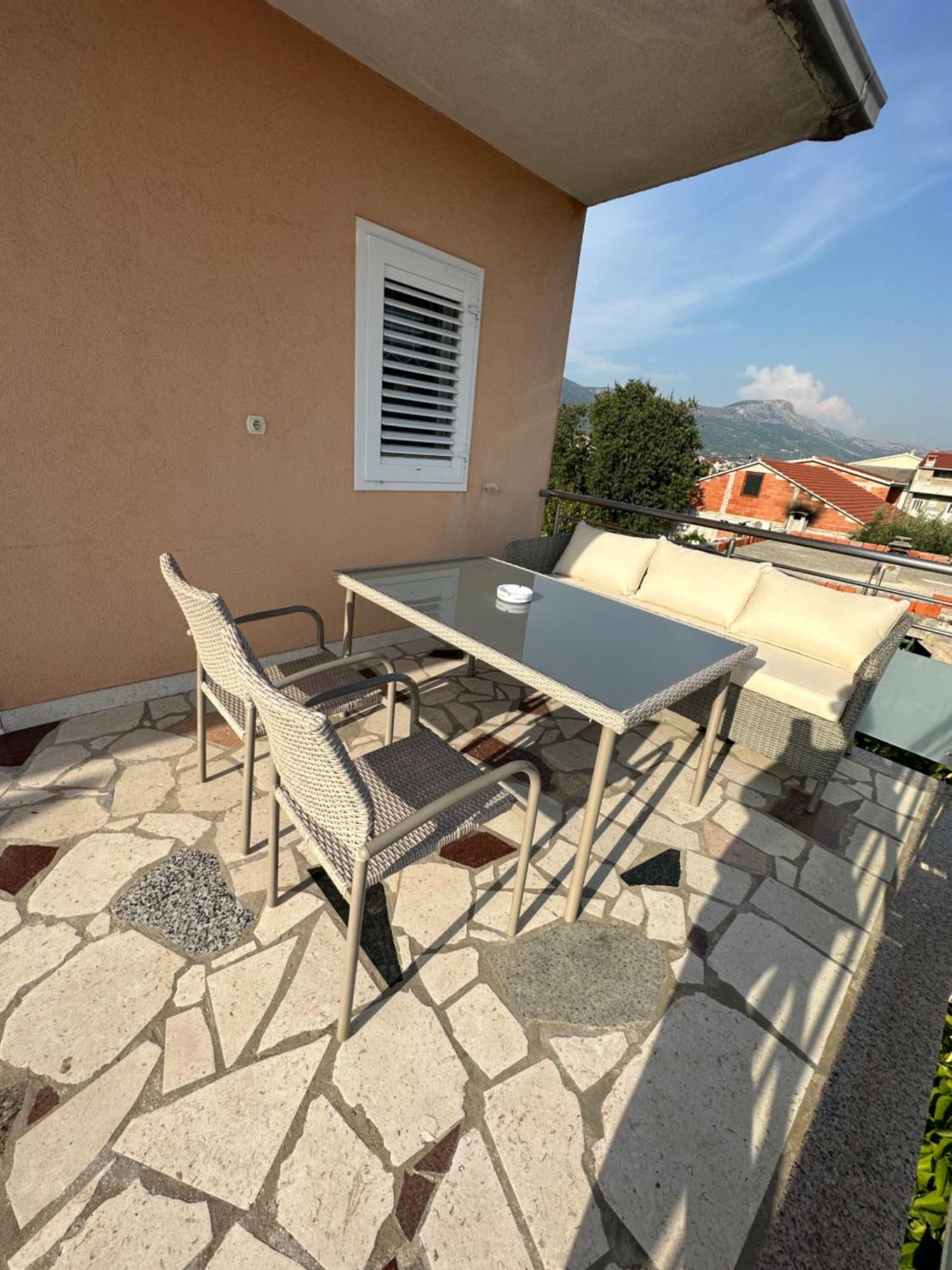 Haus Grace Apartment Kastela Exterior photo